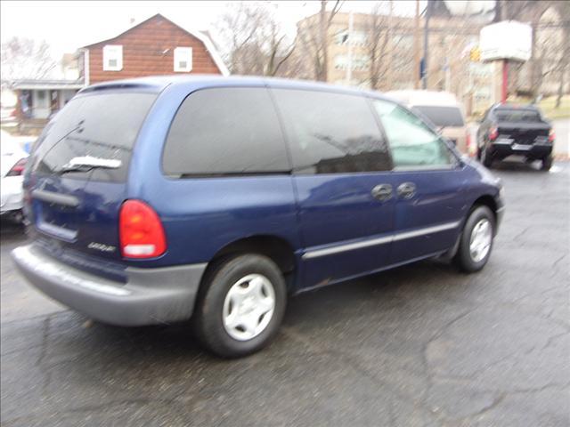 2000 Dodge Caravan Base