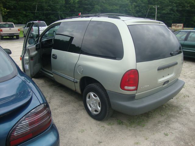 2000 Dodge Caravan Base