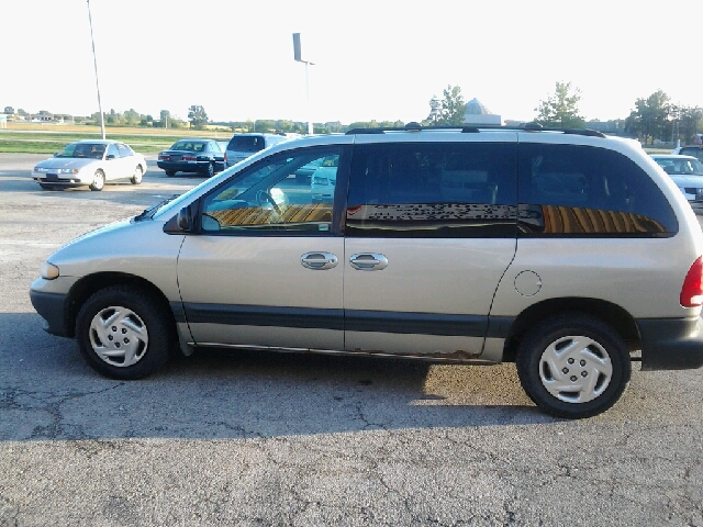 2000 Dodge Caravan SE