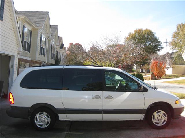 2000 Dodge Caravan 6-speed MT W/ Summer Tiresnavi