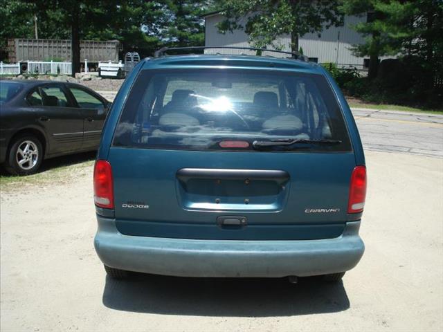 2000 Dodge Caravan Base