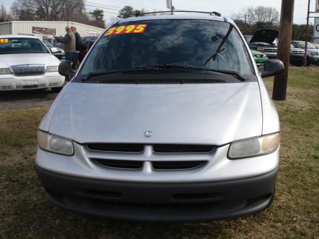 2000 Dodge Caravan Base