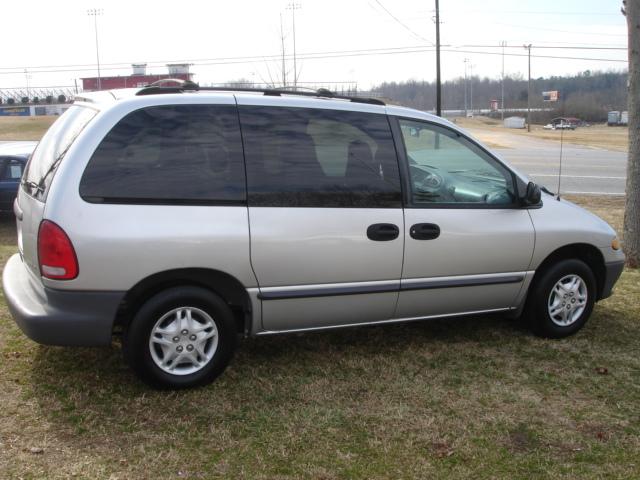 2000 Dodge Caravan Base