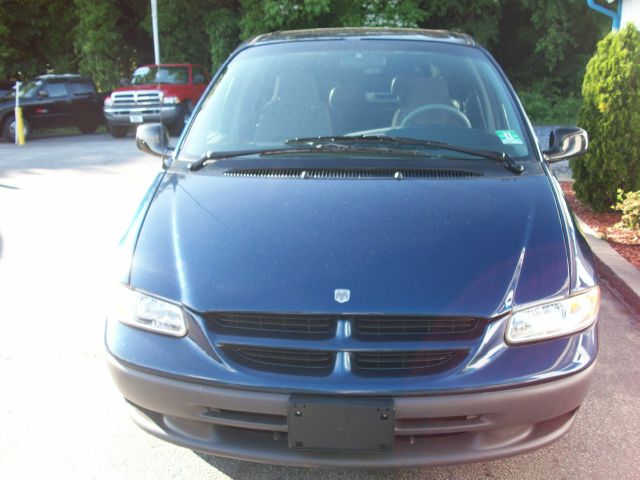 2000 Dodge Caravan Base