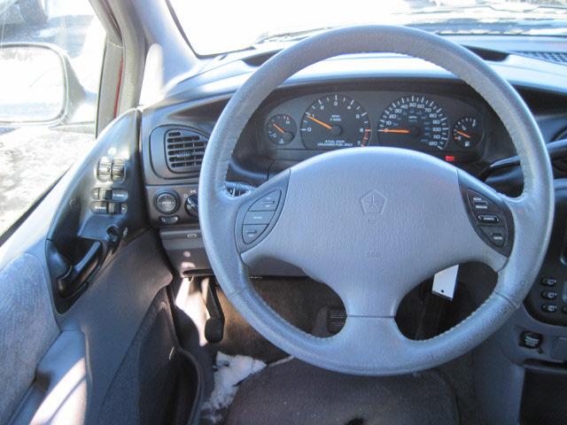 2000 Dodge Caravan SE