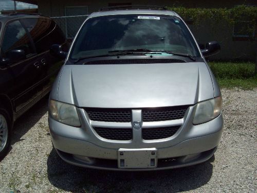 2001 Dodge Caravan SE