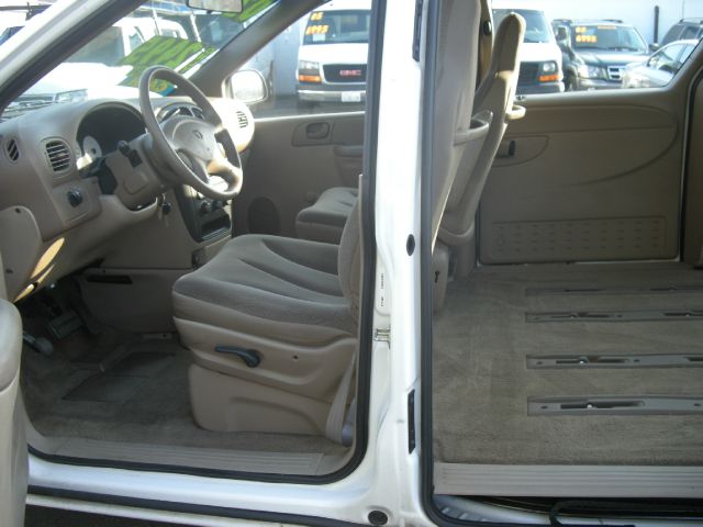 2002 Dodge Caravan SE