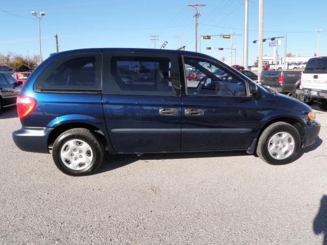 2002 Dodge Caravan SE