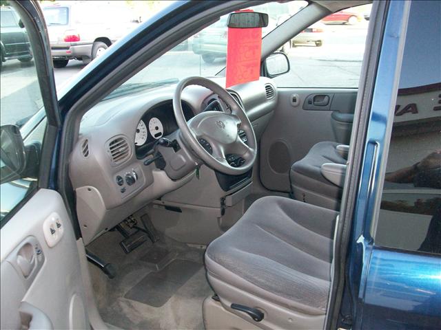 2002 Dodge Caravan SE