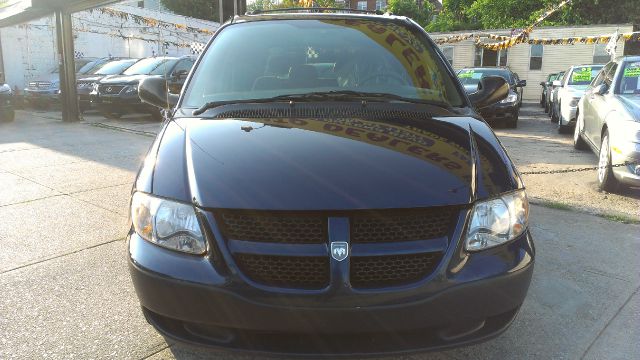 2002 Dodge Caravan SE