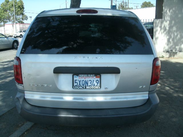 2002 Dodge Caravan SE