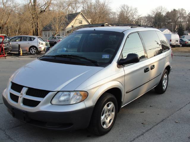 2002 Dodge Caravan SE