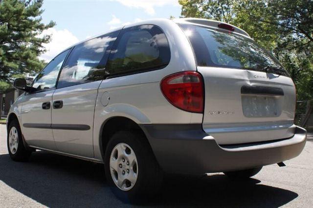 2002 Dodge Caravan 3.2 SUV