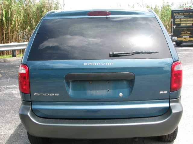 2002 Dodge Caravan SE