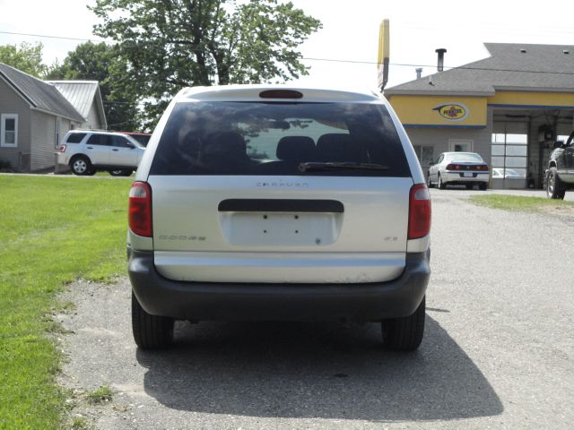 2002 Dodge Caravan SE