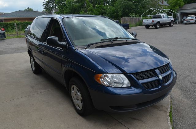 2003 Dodge Caravan SE