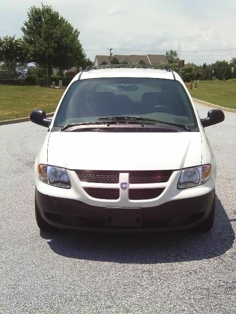 2003 Dodge Caravan SE