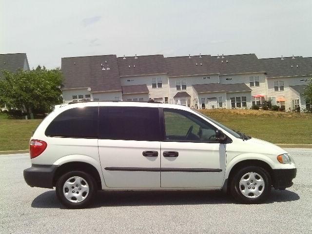 2003 Dodge Caravan SE