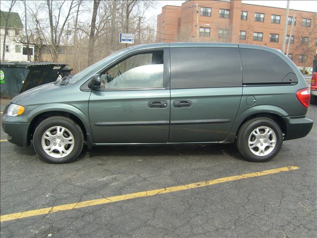 2003 Dodge Caravan SE