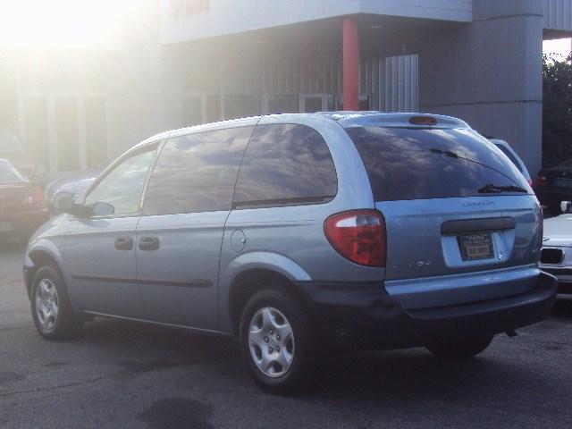 2003 Dodge Caravan SE