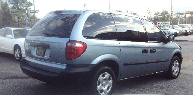 2003 Dodge Caravan SE