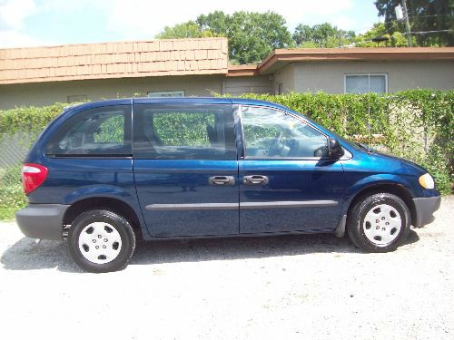 2003 Dodge Caravan SE