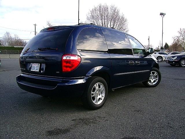 2003 Dodge Caravan S