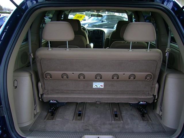 2003 Dodge Caravan S