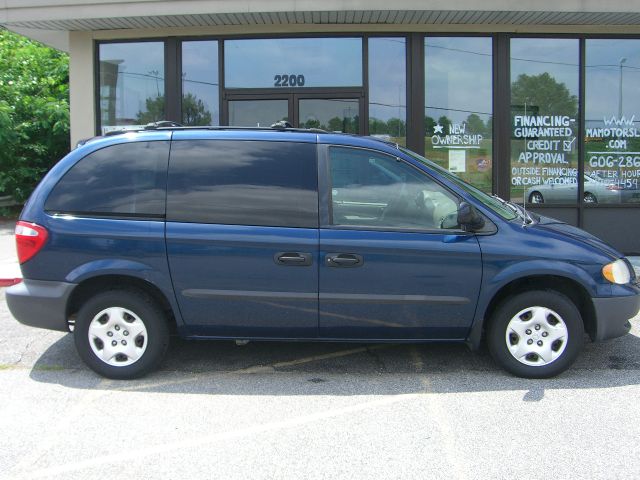 2003 Dodge Caravan SE