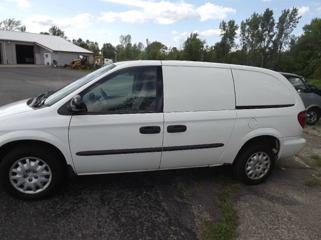 2003 Dodge Caravan FWD CXS