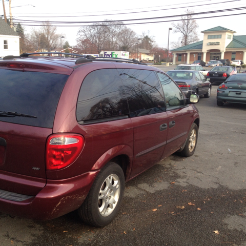 2003 Dodge Caravan SE