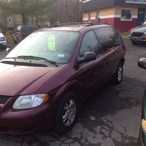 2003 Dodge Caravan SE