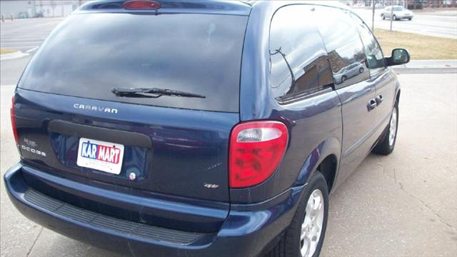 2003 Dodge Caravan SE