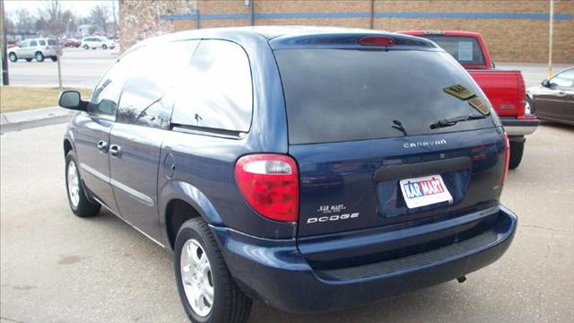 2003 Dodge Caravan SE