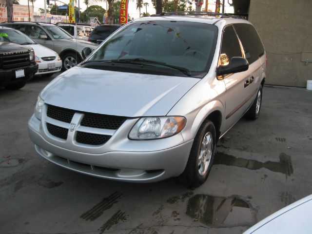 2003 Dodge Caravan SE