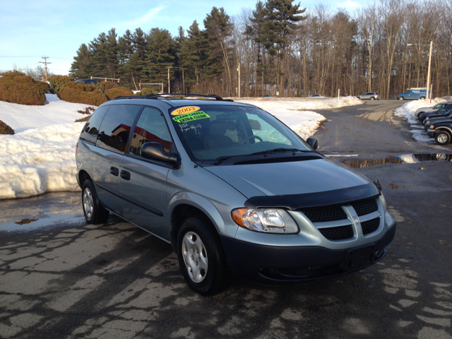 2003 Dodge Caravan SE