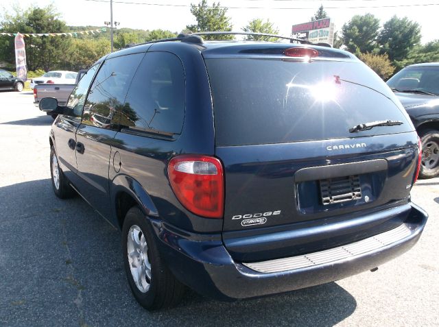 2003 Dodge Caravan SE