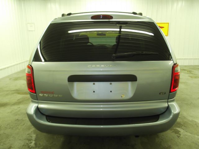 2003 Dodge Caravan SE