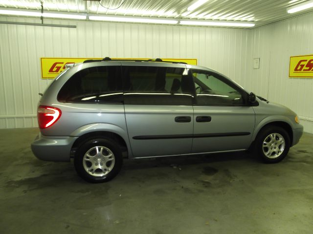 2003 Dodge Caravan SE