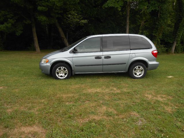 2003 Dodge Caravan SE