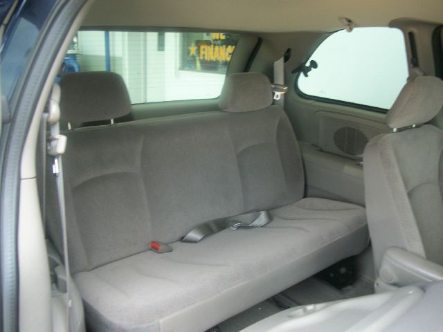 2003 Dodge Caravan SE