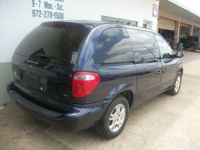 2003 Dodge Caravan SE