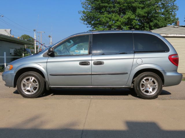 2003 Dodge Caravan SE