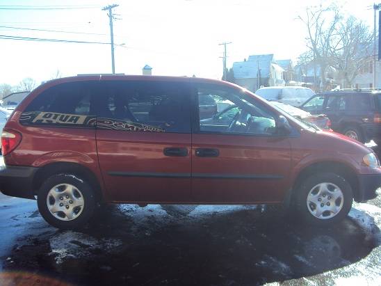 2003 Dodge Caravan SE