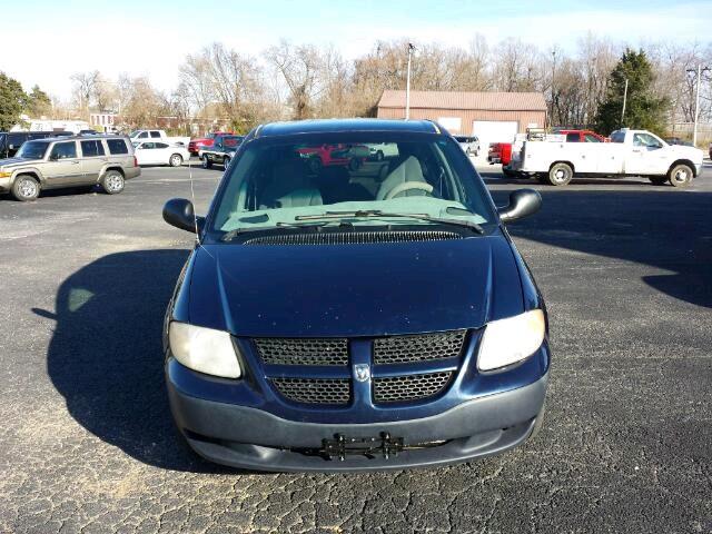 2004 Dodge Caravan Classic 4-door 4WD