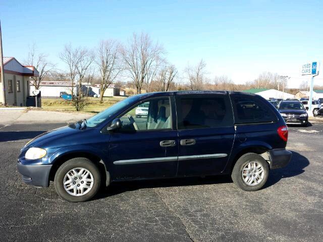 2004 Dodge Caravan Classic 4-door 4WD