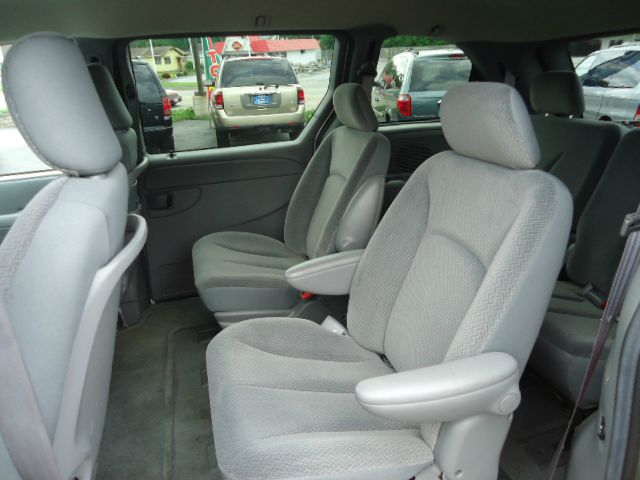 2004 Dodge Caravan S