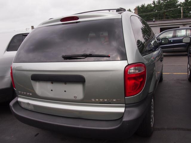 2004 Dodge Caravan SE