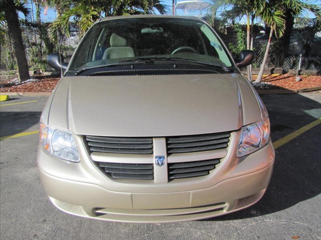 2005 Dodge Caravan S