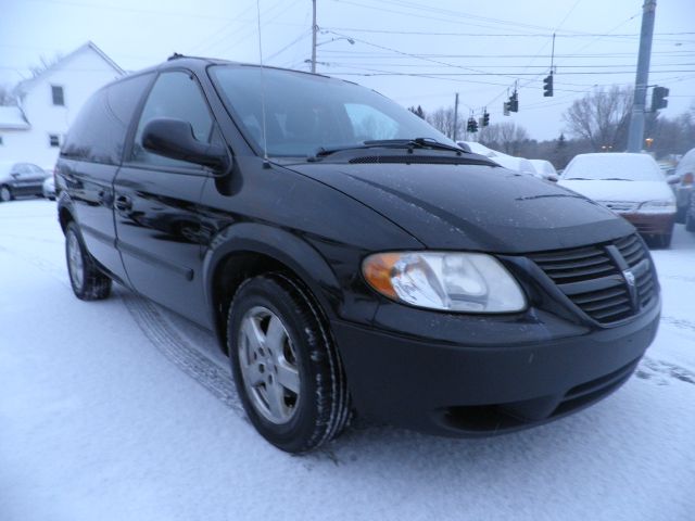 2005 Dodge Caravan S